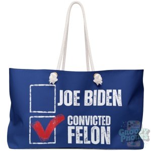 Voting For The Convicted Felon Over Biden - Trump 2024 - Election Ballot - Weekender Bag - Tote